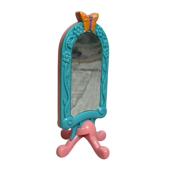 My Little Pony Celebration Castle Floor Butterfly Mirror - Picture 1 of 6